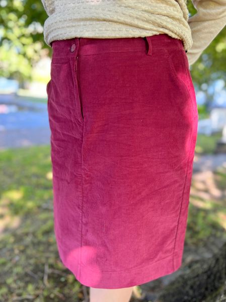 Hovedbilde Sissel cordskjørt burgunder