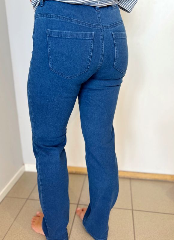 Elli olabukse med rette bein mellom-blå 76cm