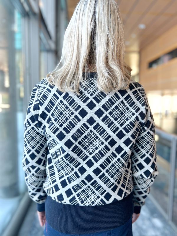 Berit strikkegenser marine