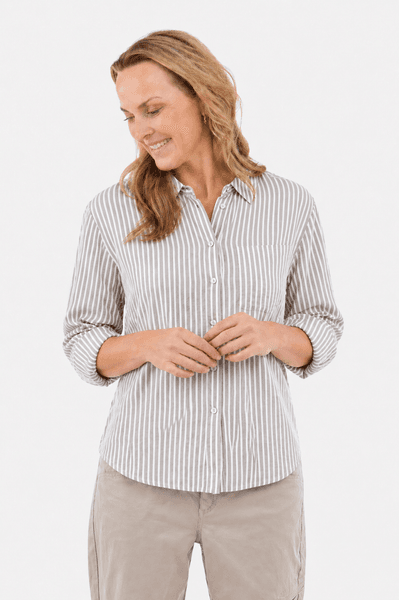 Hovedbilde Carina skjorte stripet beige lang arm