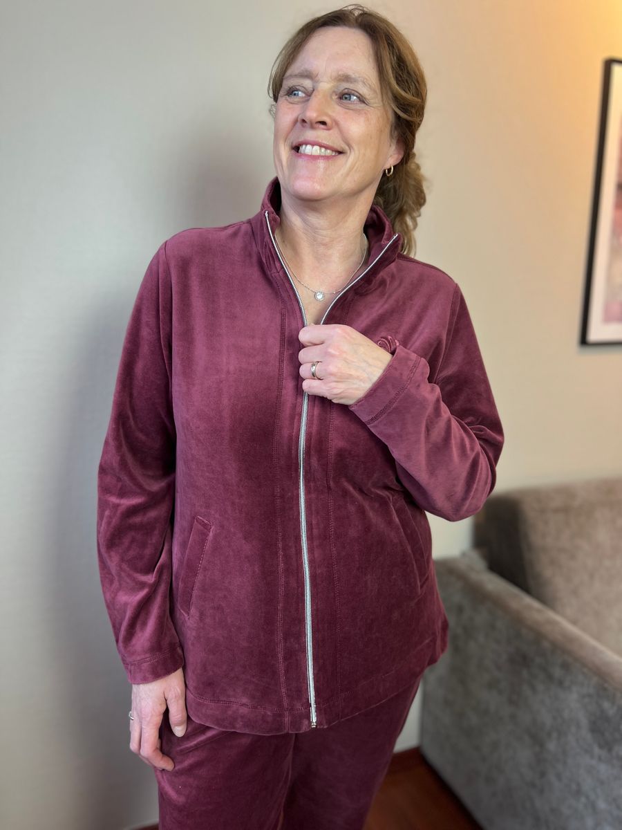 Anne kosedress burgunder