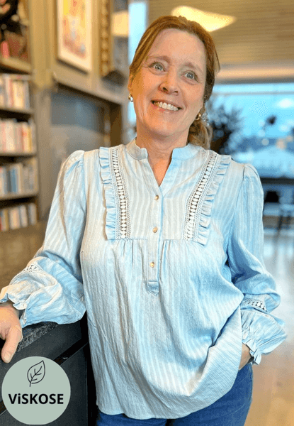 Hovedbilde Tonje bluse lys blå