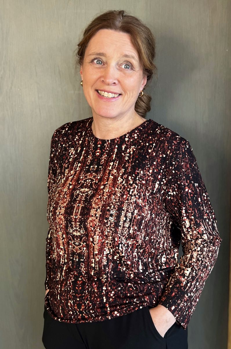 Laila topp rødbrun
