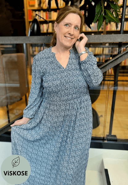 Hovedbilde Irene kjole ditsy flower blue