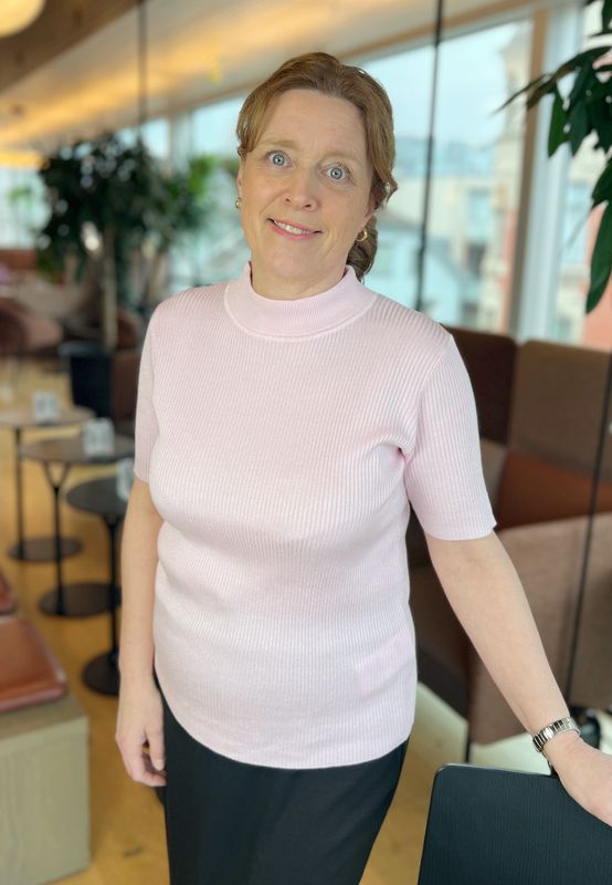 Nina ribb-topp lys rosa